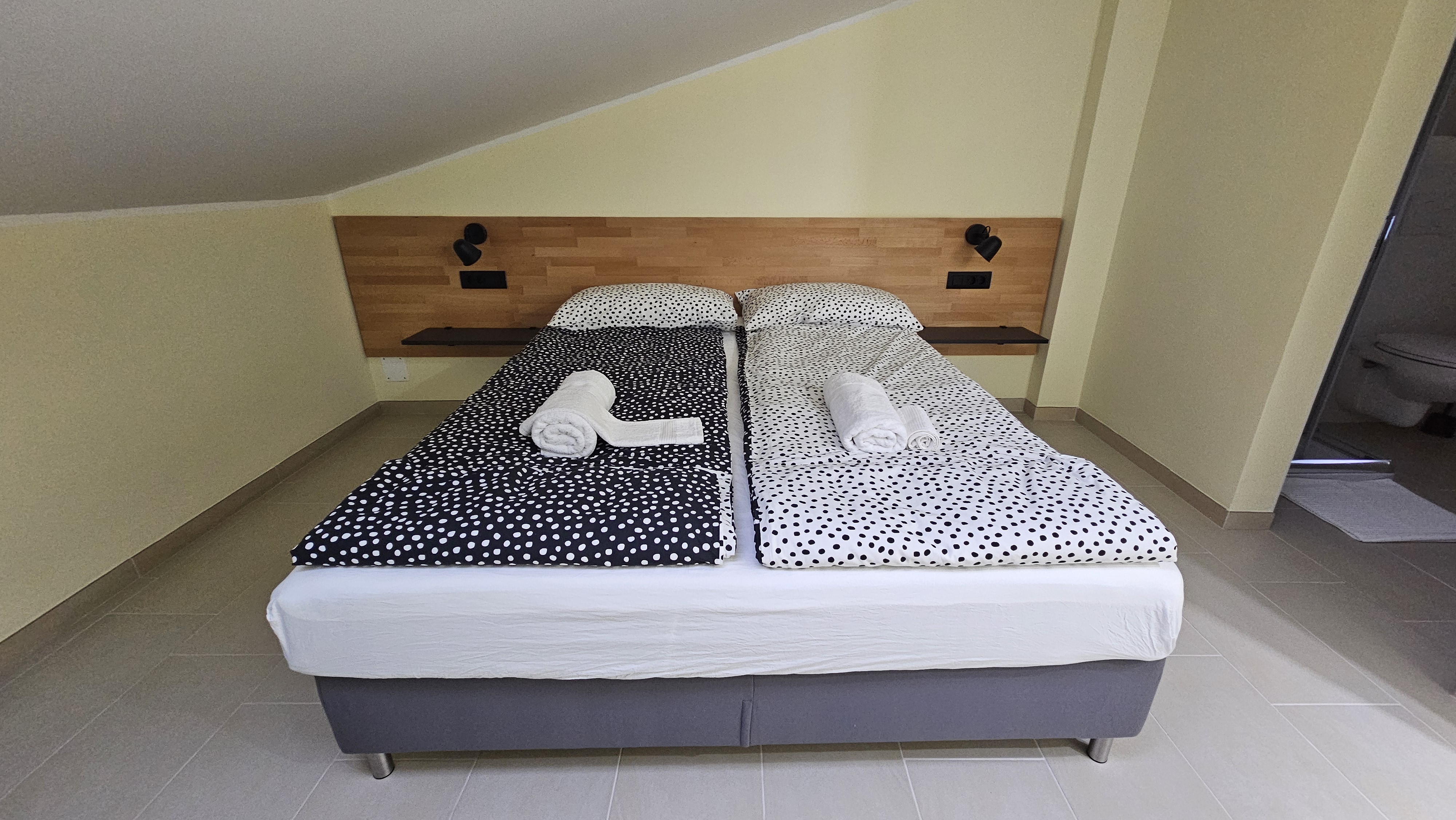 Apartment Kompara bedroom